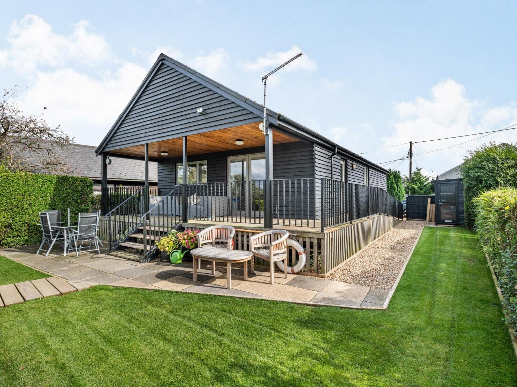 Sunset Lodge Brundall Bagian luar foto