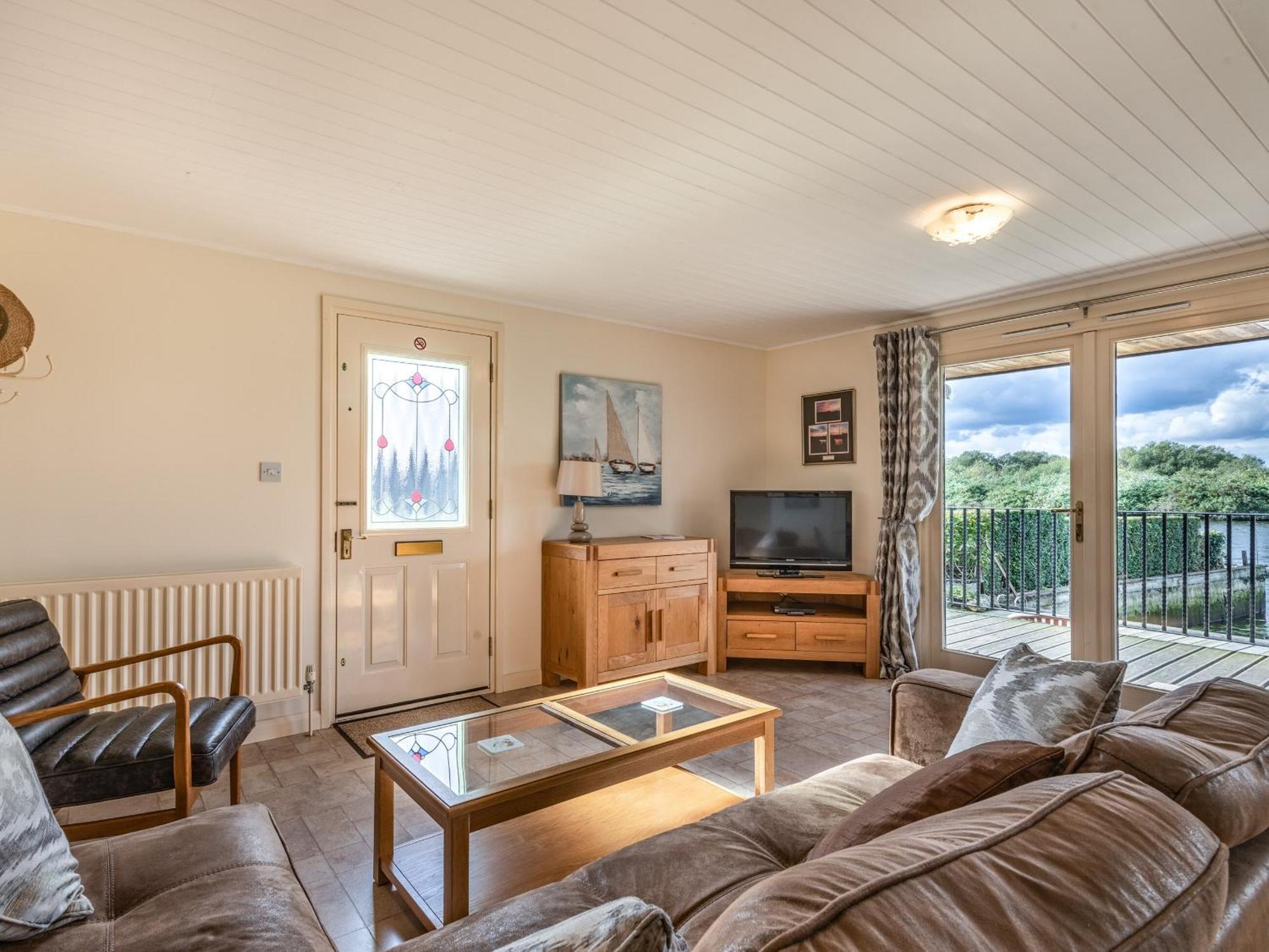Sunset Lodge Brundall Bagian luar foto